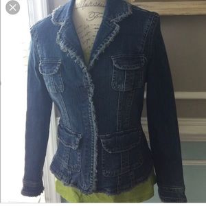 Jean blazer jacket with cute fraying detail